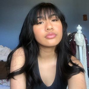 Meet your Posher, Angelee